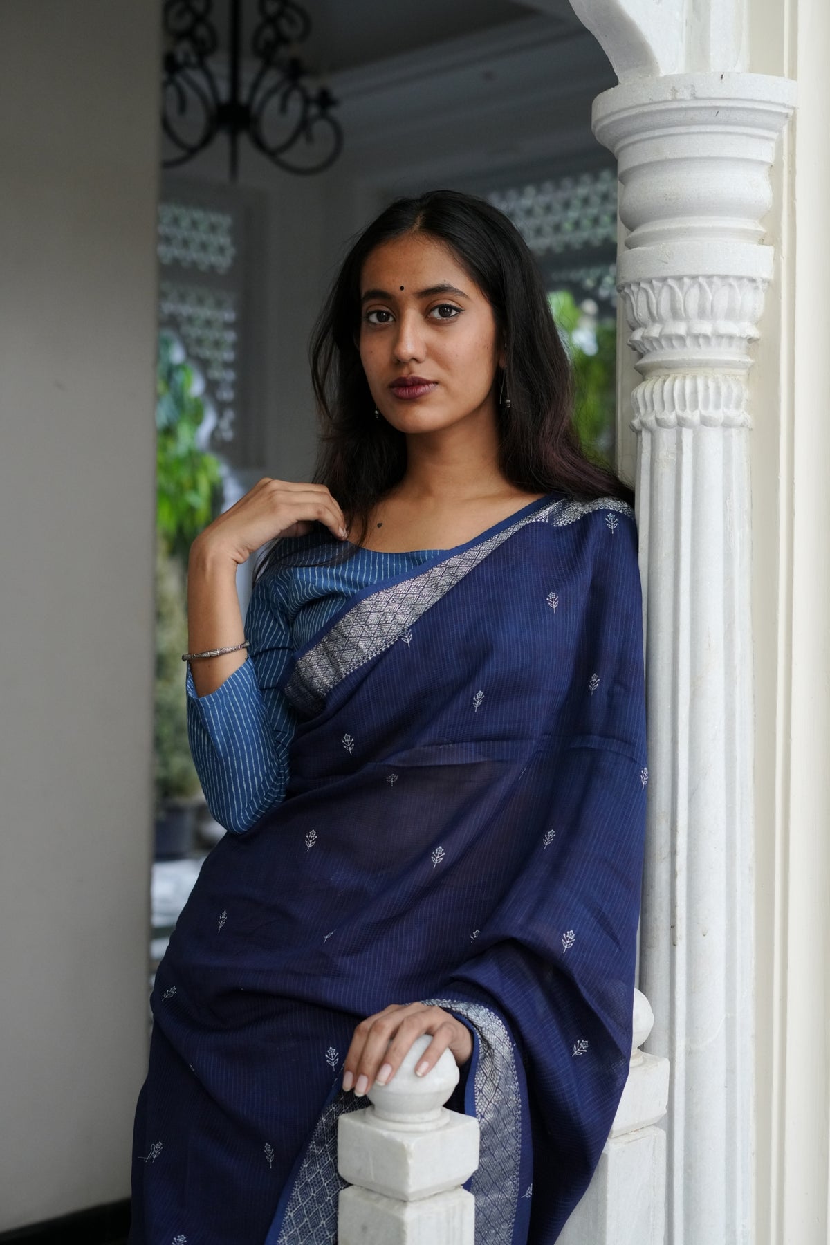 MANJISHTHA BUTI SARI