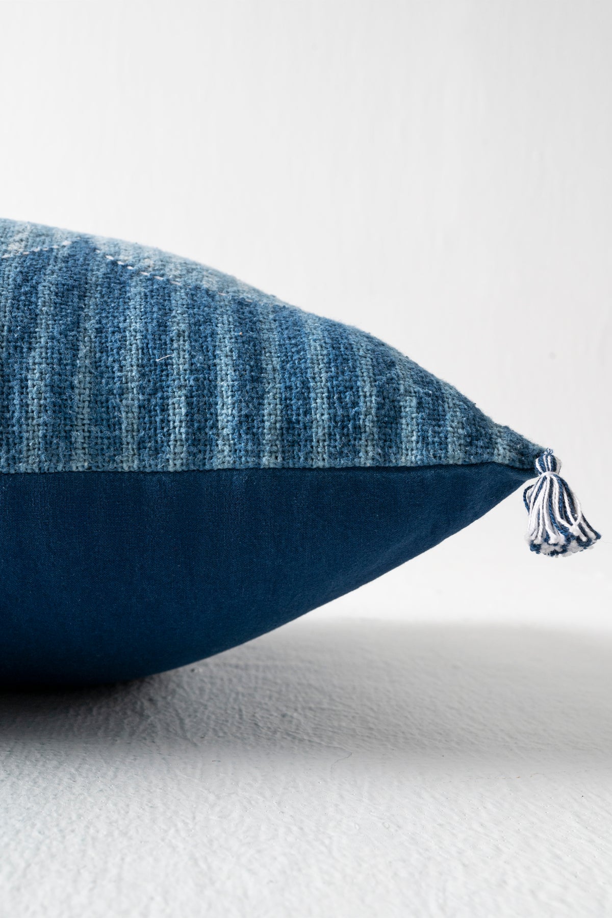 INDIGO AAKAR CUSHION