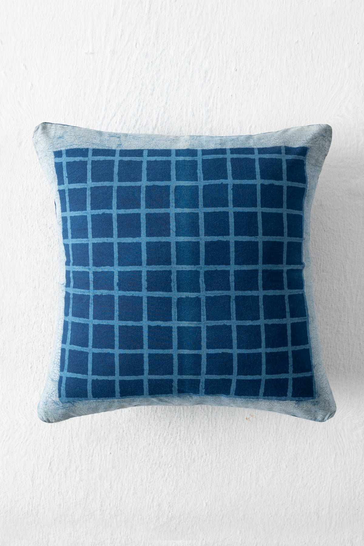 INDIGO CHECKERED CUSHION