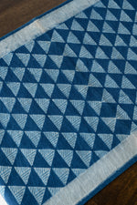 MANDANA TABLE RUNNER