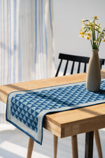 MANDANA TABLE RUNNER