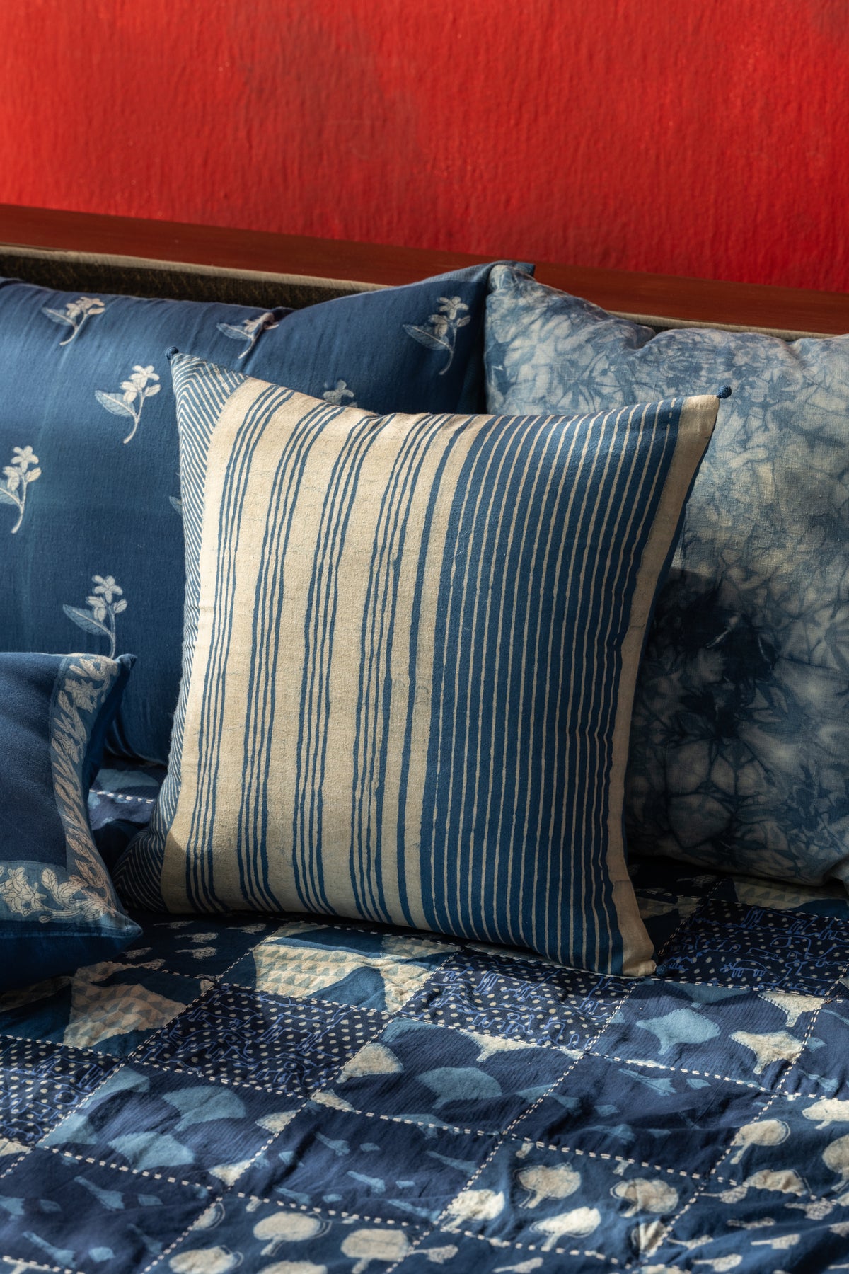 INDIGO STRIPED CUSHION