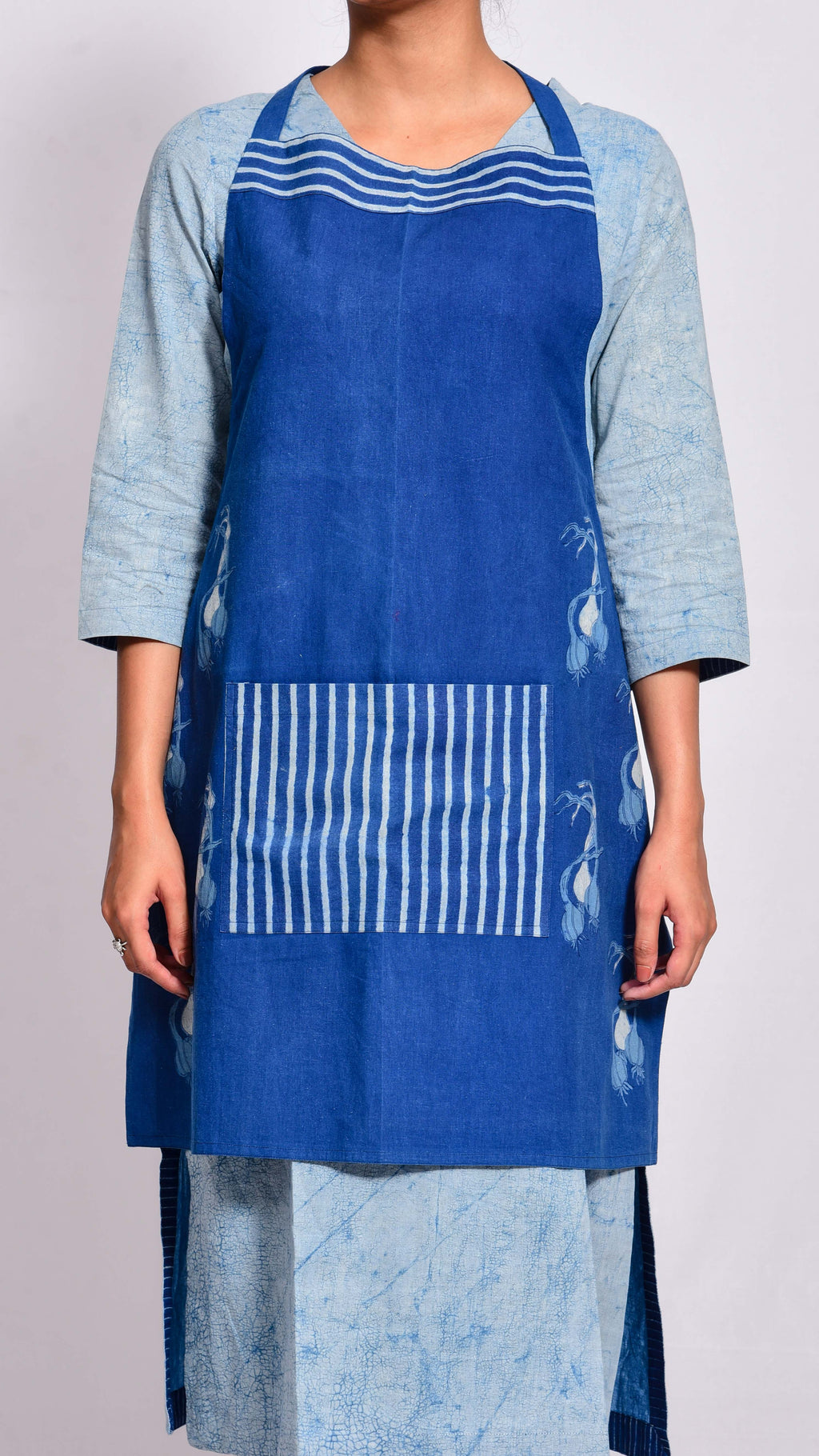 Indigo dyed dabu hand block check printed apron - Aavaran Udaipur